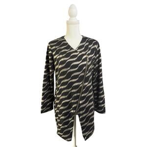 Chicos Size 1 M Travelers Collection Diagonal Waves Jacket Artsy Asymmetric Zip